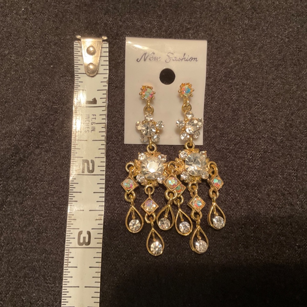 Earrings - Picture 5 of 5